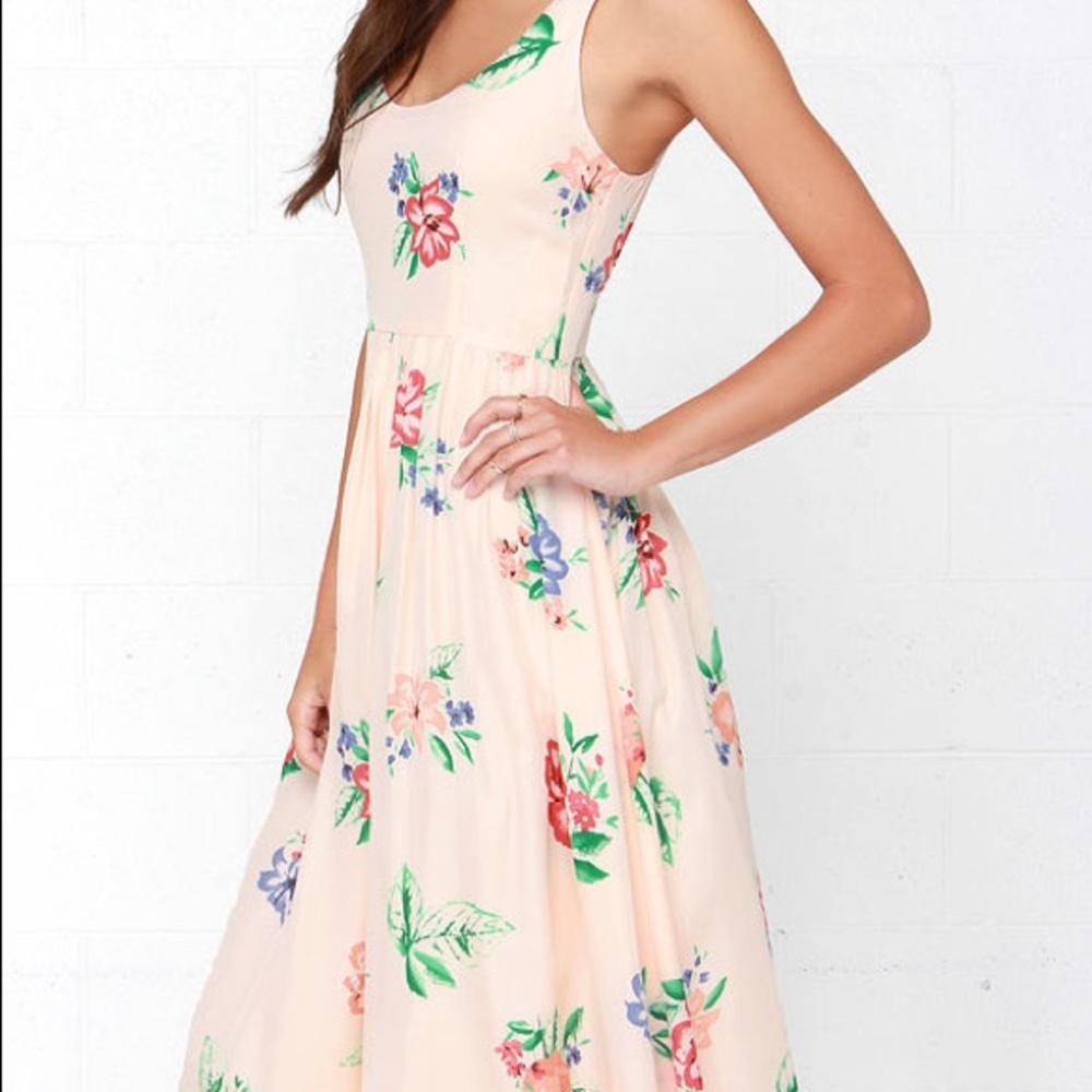 BB Dakota pink floral dress